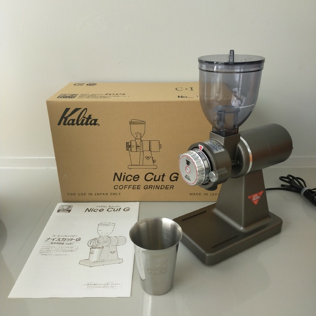 Kalita(カリタ)のナイスカット　G　コーヒーグラインダー スマホ/家電/カメラの調理家電(電動式コーヒーミル)の商品写真
