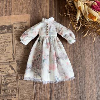 ポップマートブライス　ハンドメイド　ワンピース(人形)