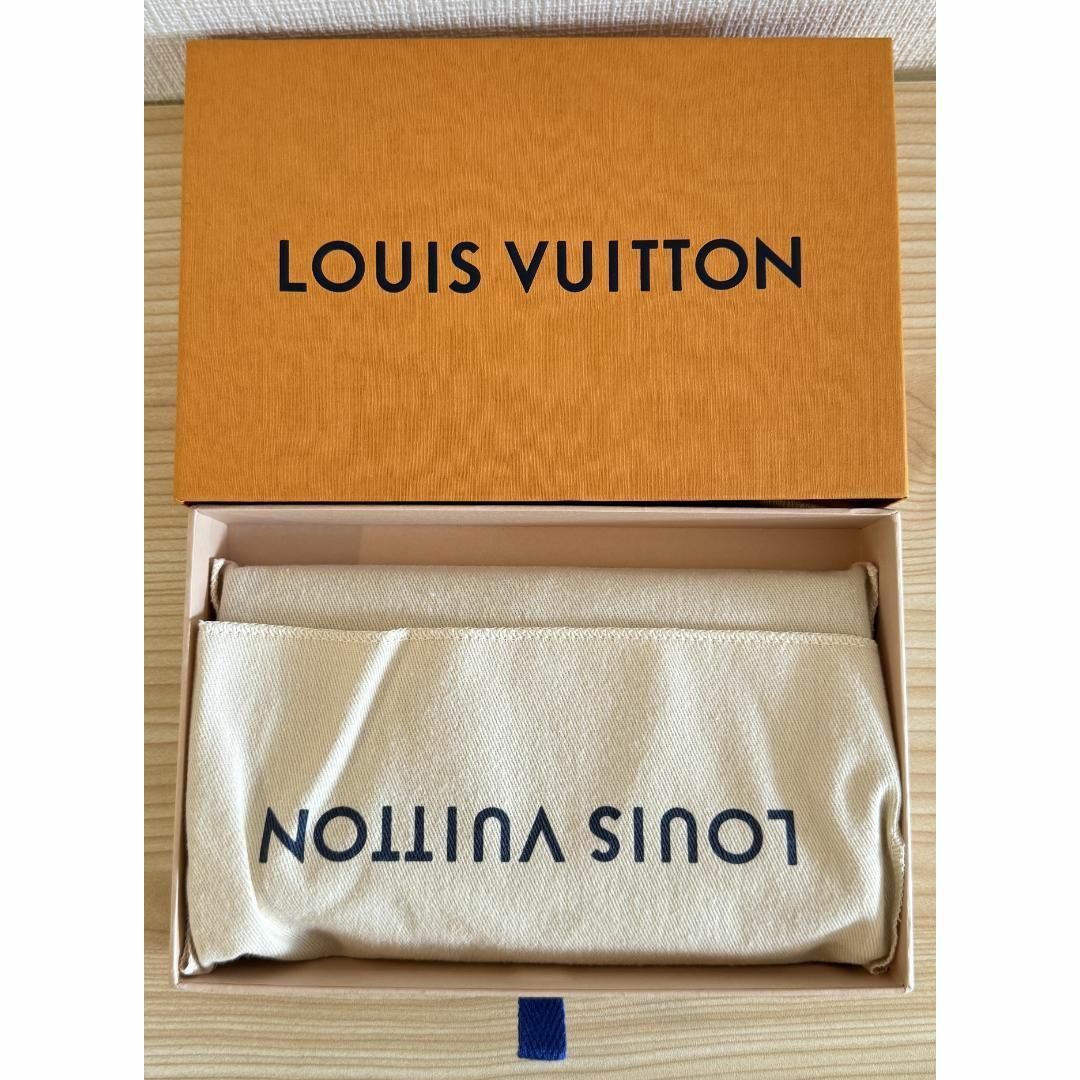 LOUIS VUITTON(ルイヴィトン)のルイヴィトン M80158モノグラム ポルトフォイユ ブラザ NM 2つ折り財布 メンズのメンズ その他(その他)の商品写真