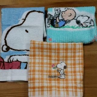 スヌーピー(SNOOPY)のc.c様専用ハンドタオル　スヌーピー３枚セット(タオル/バス用品)