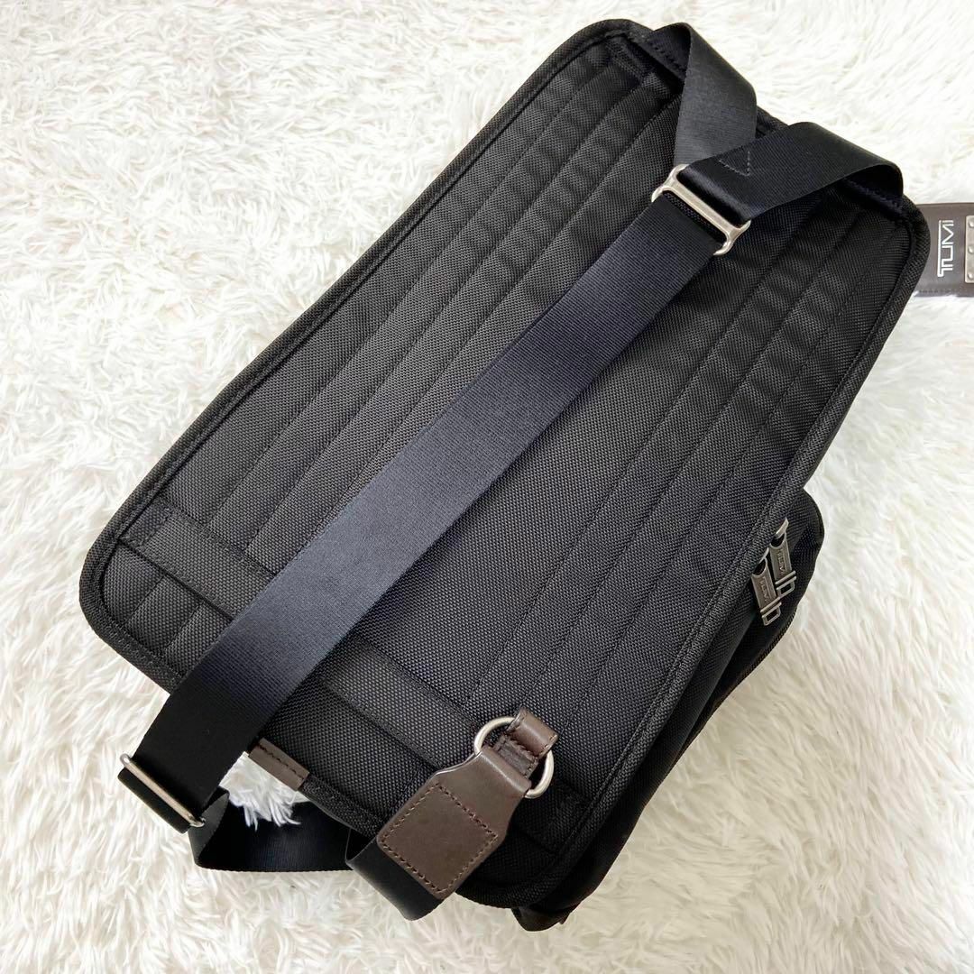 TUMI ショルダーバッグ 美品 ブラック 黒 ブラウン