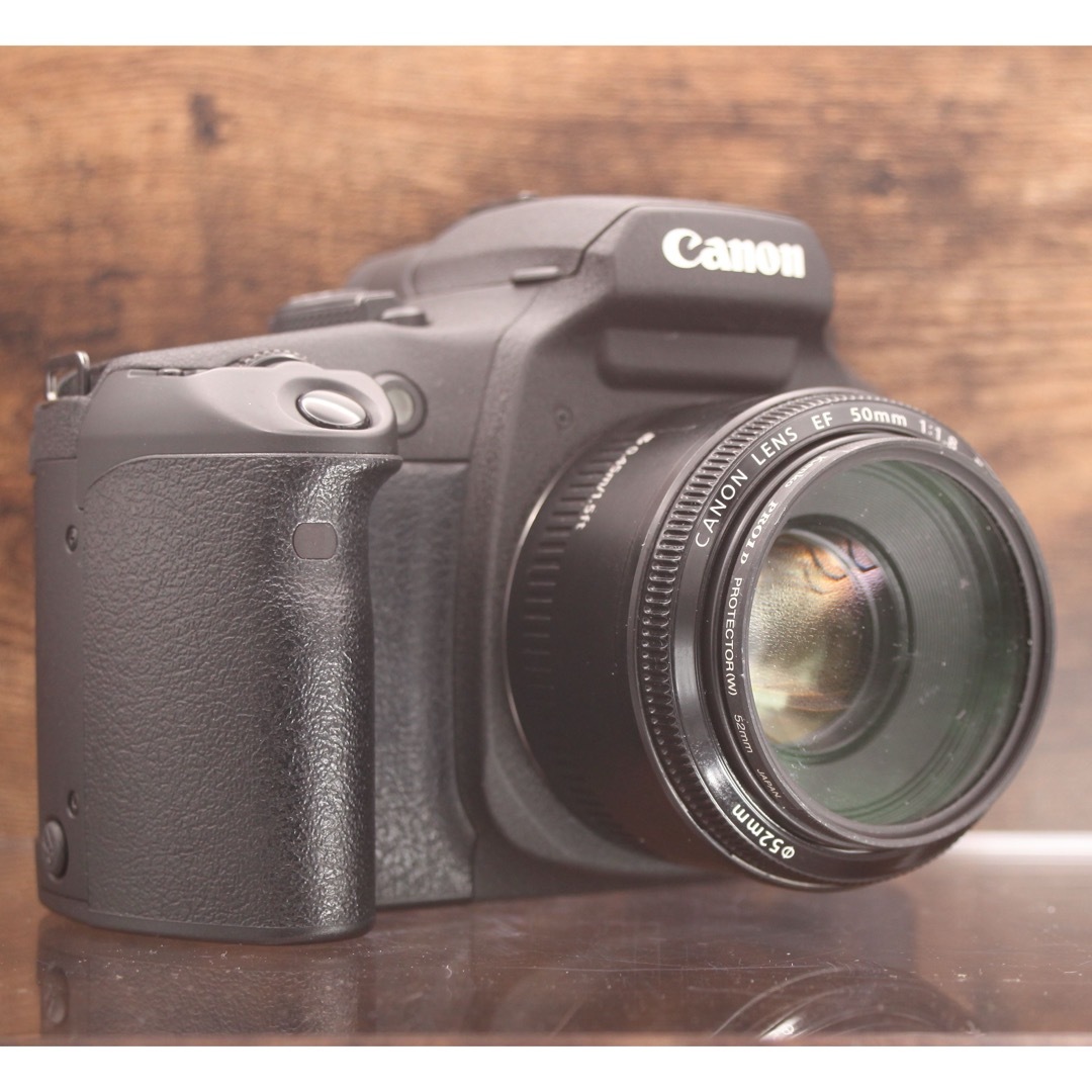 Canon(キヤノン)のフィルムカメラ　Canon EOS7s 動作品　EF50㎜ F1.8付き スマホ/家電/カメラのカメラ(フィルムカメラ)の商品写真