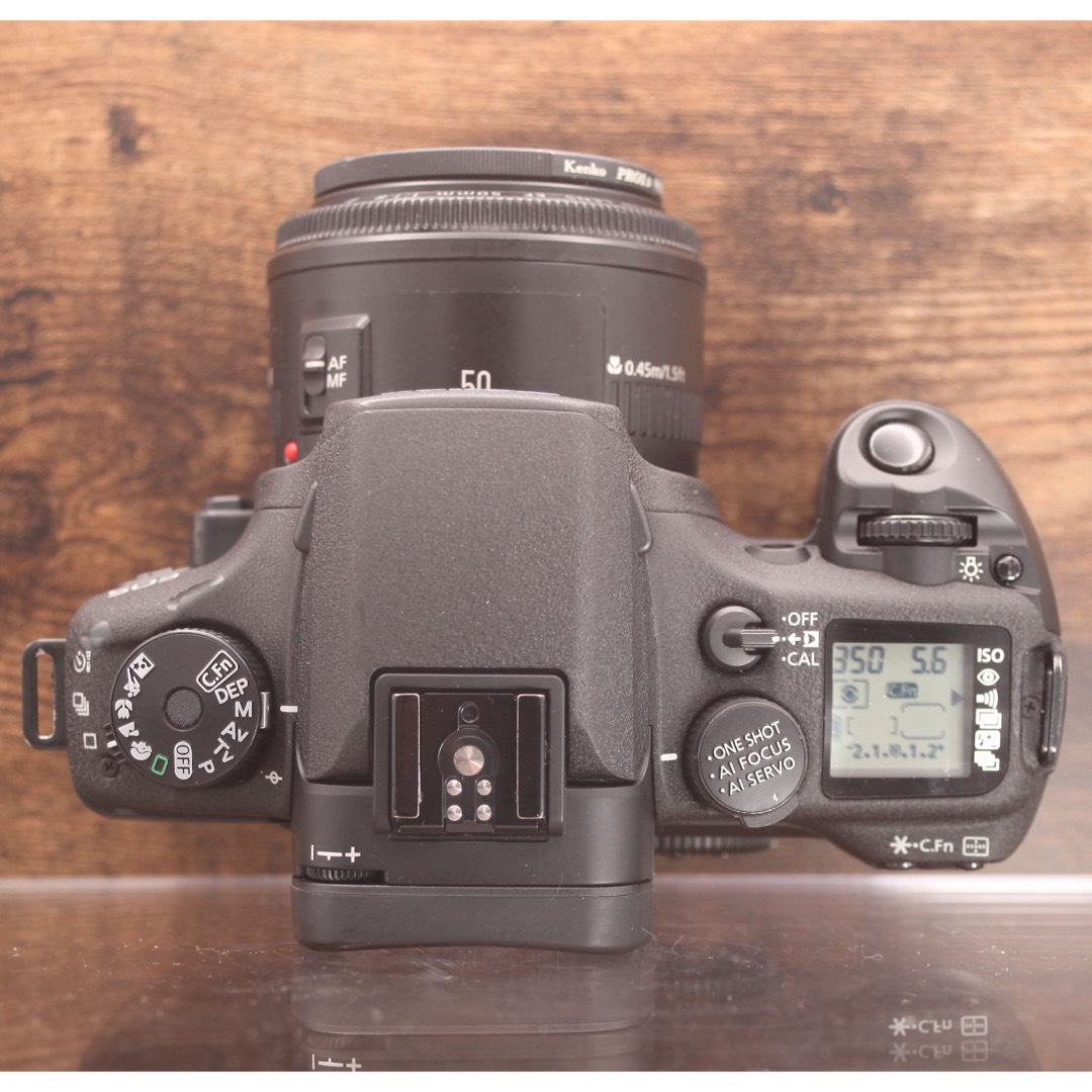 Canon(キヤノン)のフィルムカメラ　Canon EOS7s 動作品　EF50㎜ F1.8付き スマホ/家電/カメラのカメラ(フィルムカメラ)の商品写真