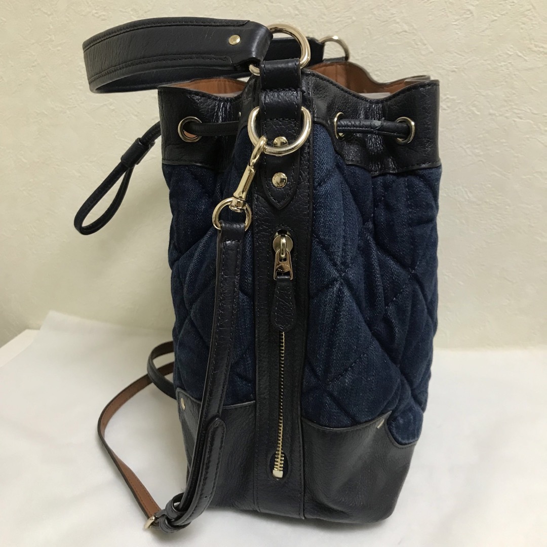 COACH(コーチ)のコーチ　デニム　キルティング　巾着型　2wayバッグ レディースのバッグ(ショルダーバッグ)の商品写真