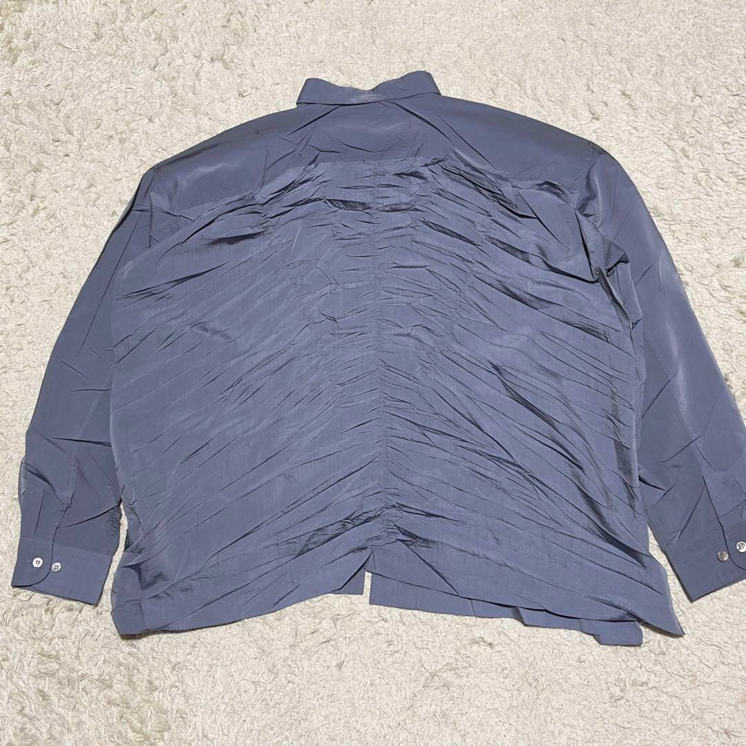 ISSEY MIYAKE(イッセイミヤケ)のISSEY MIYAKE シワ加工 オーバーサイズシャツ XL レディースのトップス(シャツ/ブラウス(長袖/七分))の商品写真