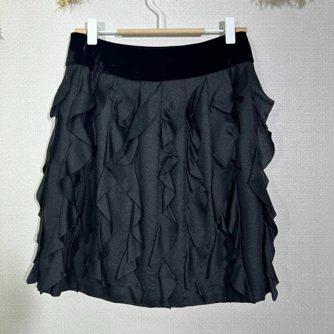 BODY DRESSING Deluxe(ボディドレッシングデラックス)の【ボディドレッシングデラックス】 フリルミニスカート シルク ベロア ガーリー レディースのスカート(ミニスカート)の商品写真