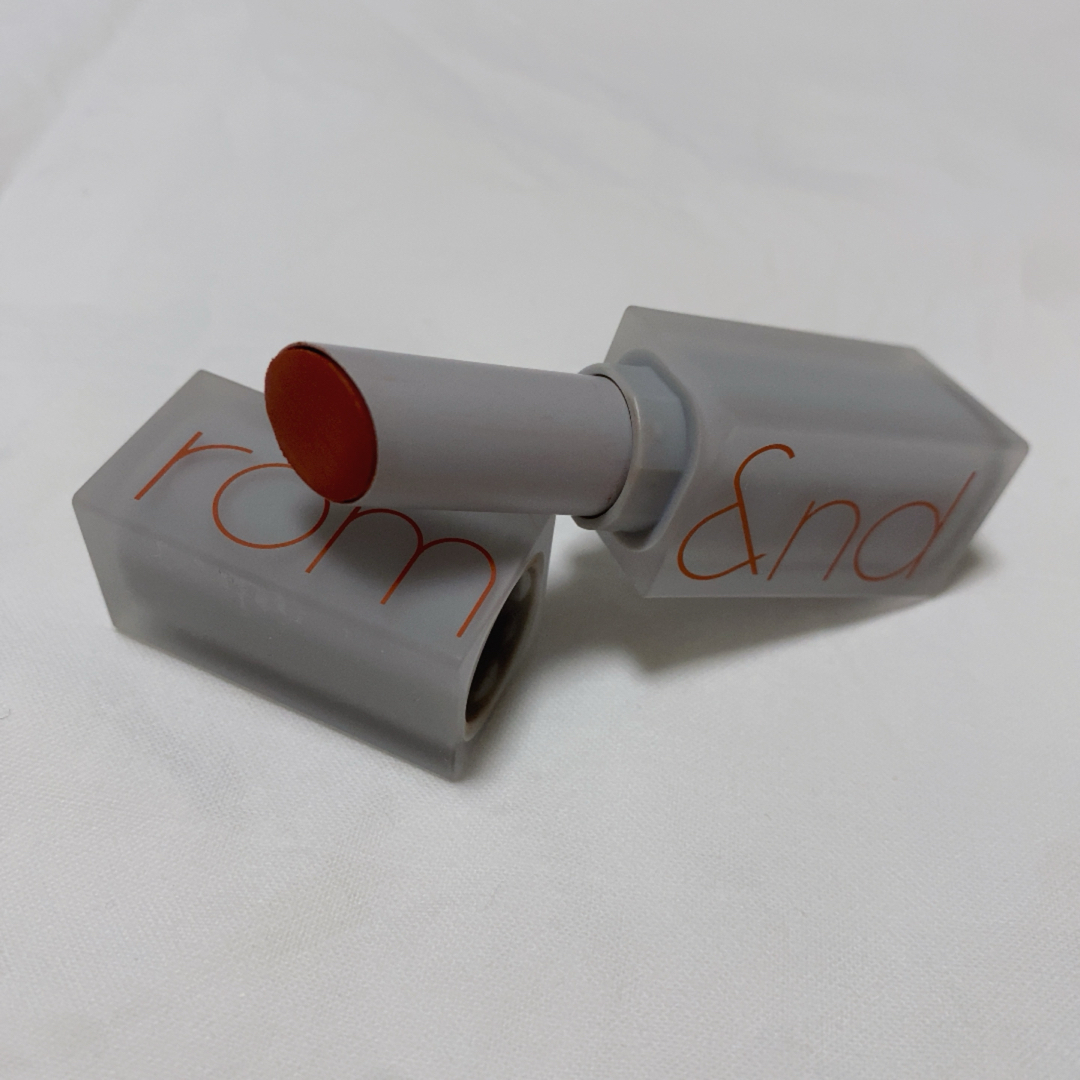 rom&nd(ロムアンド)のrom& nd ZERO MATTE LIPSTICK ゼロマットリップスティッ コスメ/美容のベースメイク/化粧品(その他)の商品写真