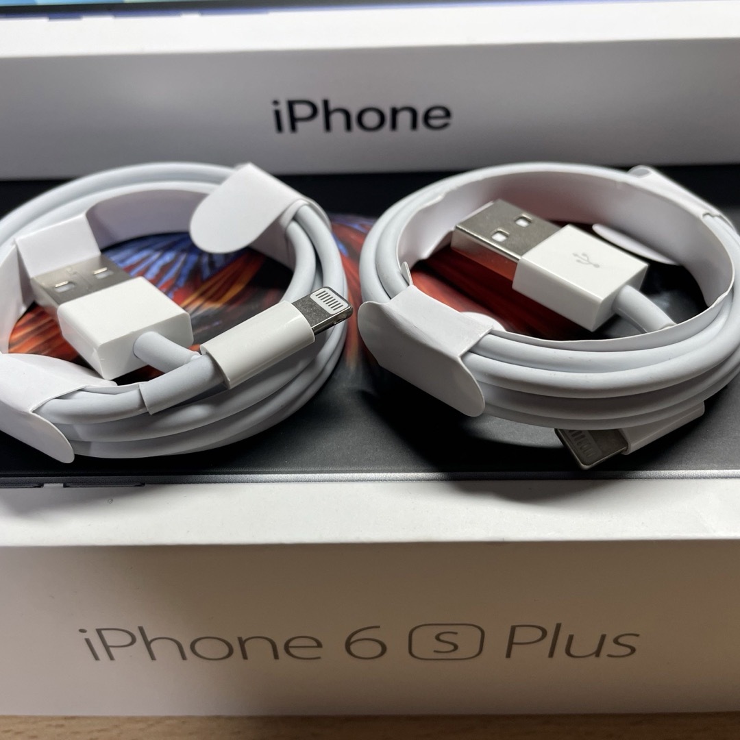 iPhone(アイフォーン)の◾️純正品質iPhone充電・転送Lightningケーブル 1m 2本 スマホ/家電/カメラのスマートフォン/携帯電話(バッテリー/充電器)の商品写真