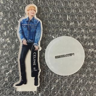 ボウダンショウネンダン(防弾少年団(BTS))のBTS V   アクリルスタンド　約13cm  新品未使用　両面保護フィルム付(アイドルグッズ)