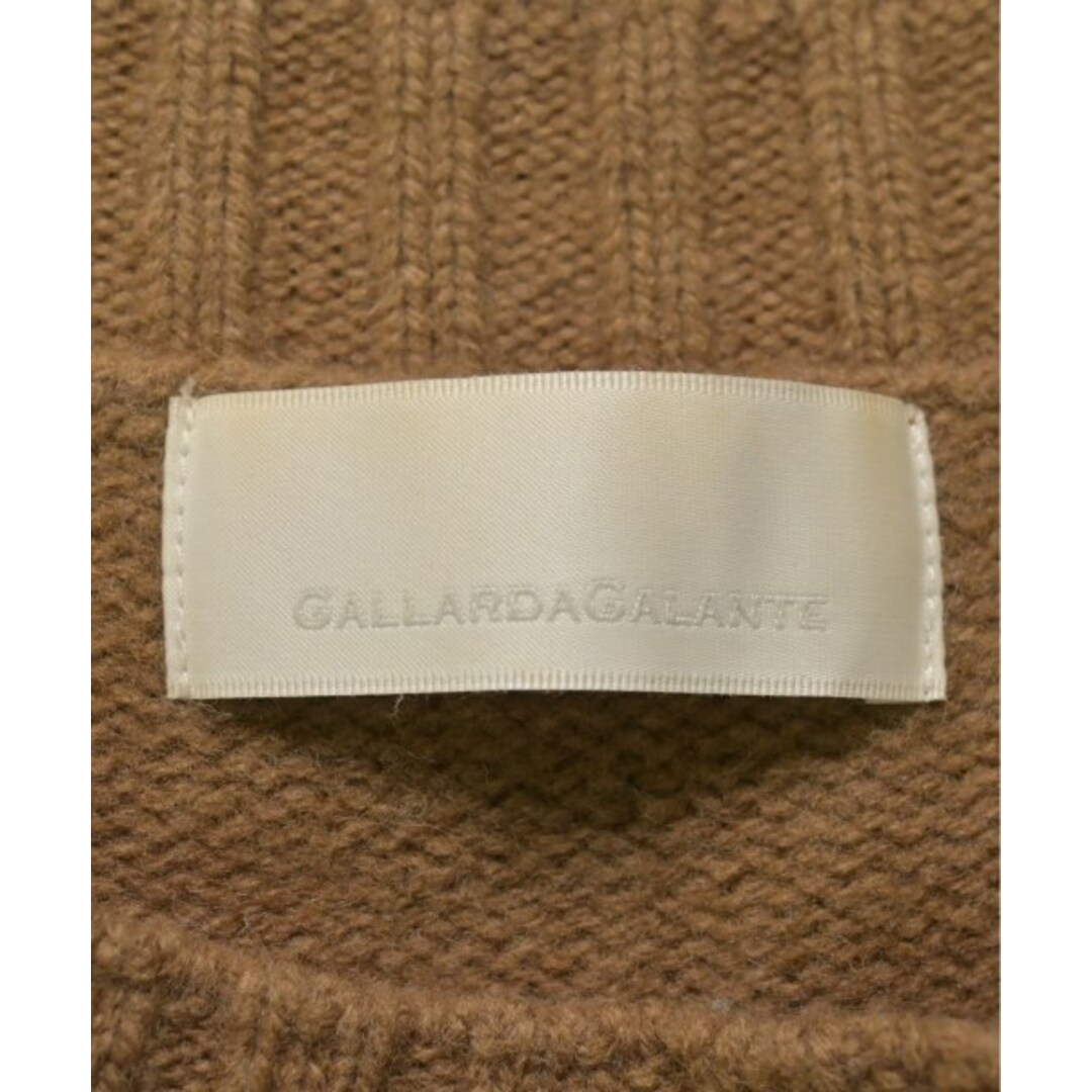 GALLARDA GALANTE(ガリャルダガランテ)のGALLARDA GALANTE ニット・セーター F ベージュ 【古着】【中古】 レディースのトップス(ニット/セーター)の商品写真