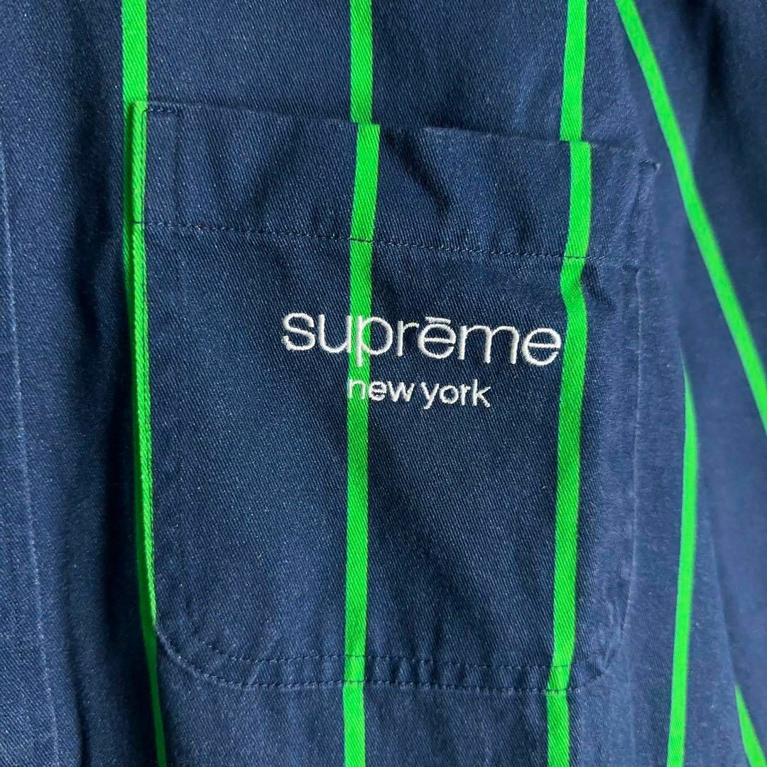 Supreme(シュプリーム)の8930【希少Lサイズ】シュプリーム☆ワンポイント刺繍ロゴ長袖シャツ　美品 メンズのトップス(シャツ)の商品写真