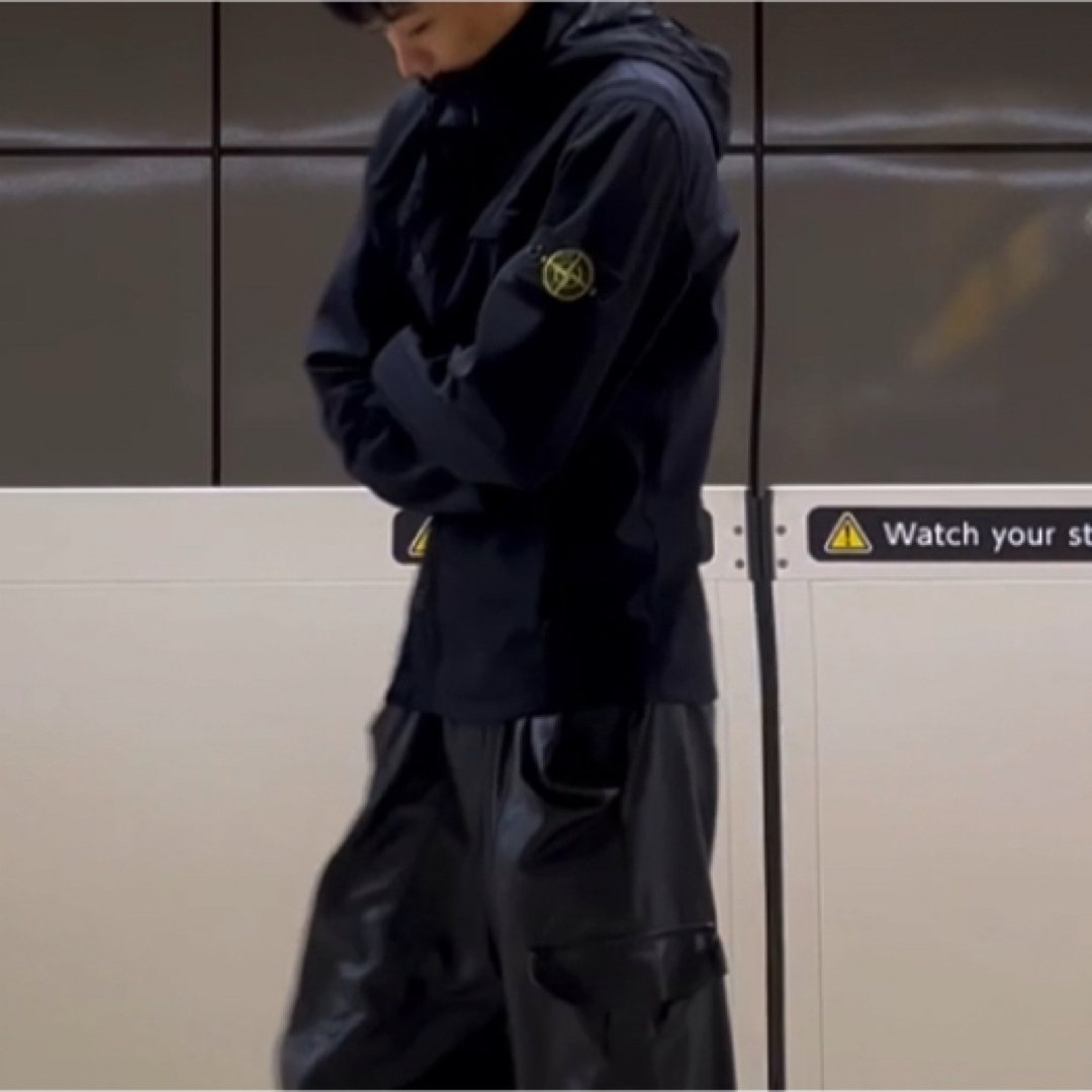 STONE ISLAND - (限界価格)ストーンアイランド シェルジャケット STONE ISLAND - (限界価格)ストーンアイランド シェルジャケット