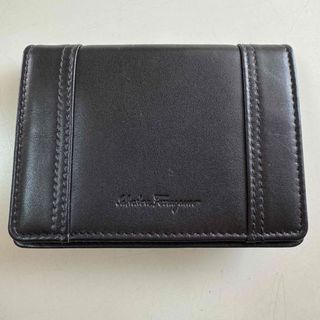 サルヴァトーレフェラガモ(Salvatore Ferragamo)のFerragamo フェラガモ　名刺入れ(名刺入れ/定期入れ)