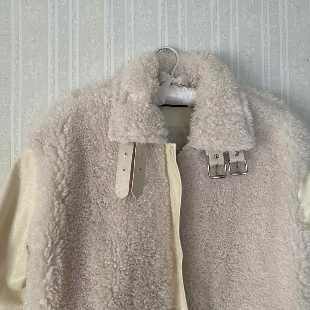Pellicule プードルコート レディースのジャケット/アウター(毛皮/ファーコート)の商品写真
