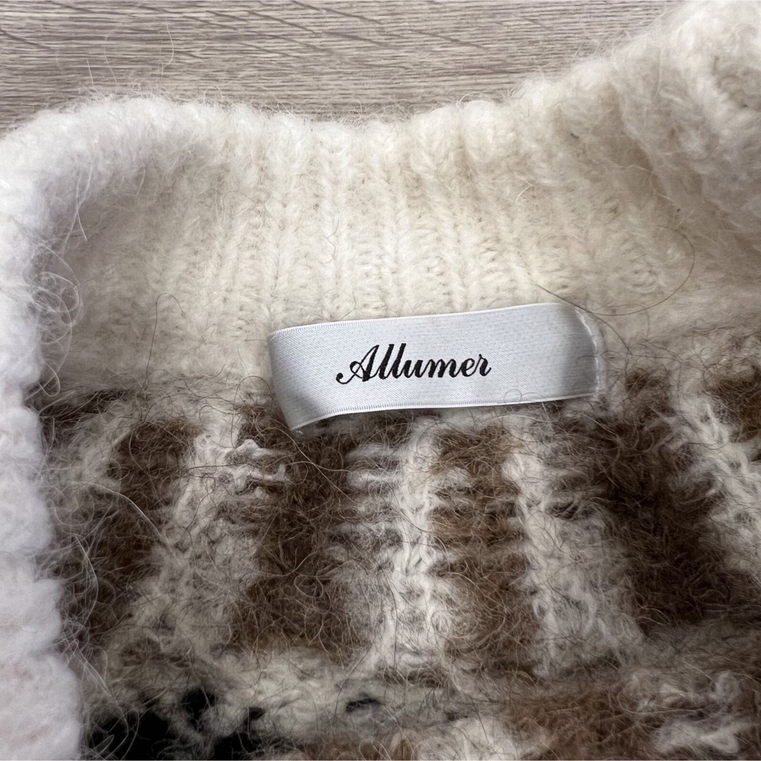 Allumer(アリュメール)のアリュメール　ブラウン　ニット レディースのトップス(ニット/セーター)の商品写真