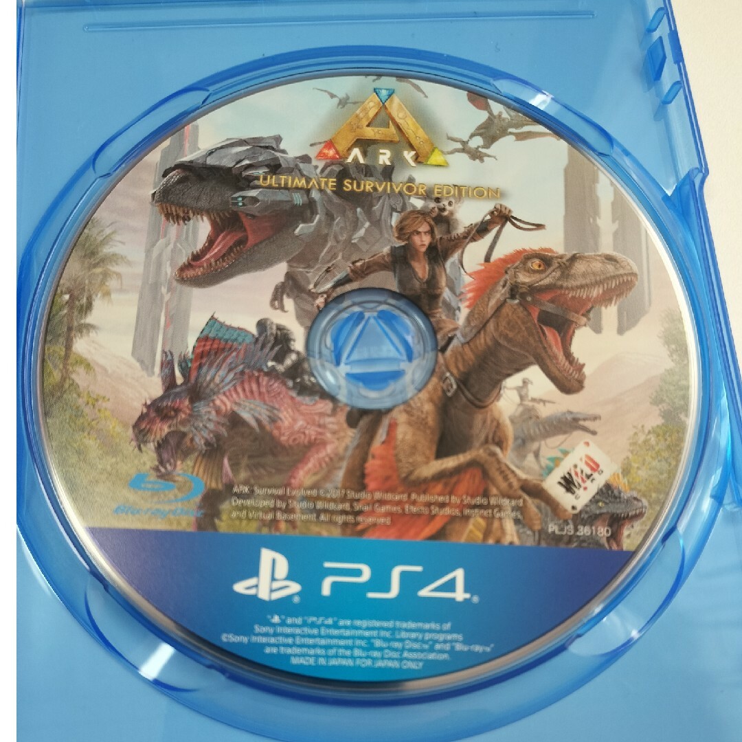 PlayStation4(プレイステーション4)ののぶ様専用　ARK: Ultimate Survivor Edition　アーク エンタメ/ホビーのゲームソフト/ゲーム機本体(家庭用ゲームソフト)の商品写真