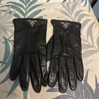 ヨーコチャン(YOKO CHAN)の国内正規品　PRADA レザーグローブ　手袋　ブラック　7ハーフ(手袋)