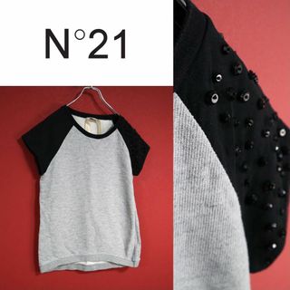 ヌメロヴェントゥーノ(N°21)の【希少デザイン】ヌメロヴェントゥーノ スウェット生地 装飾デザイン Tシャツ(Tシャツ(半袖/袖なし))