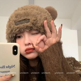 【今売れてます！】ニット帽　クマ　くま　帽子　韓国　可愛い　モコモコ(ニット帽/ビーニー)