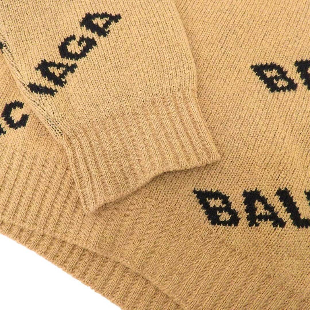 Balenciaga(バレンシアガ)のバレンシアガ ロゴ総柄 ニットセーター メンズ ベージュ系 BALENCIAGA 【中古】 【アパレル・小物】 メンズのトップス(ニット/セーター)の商品写真