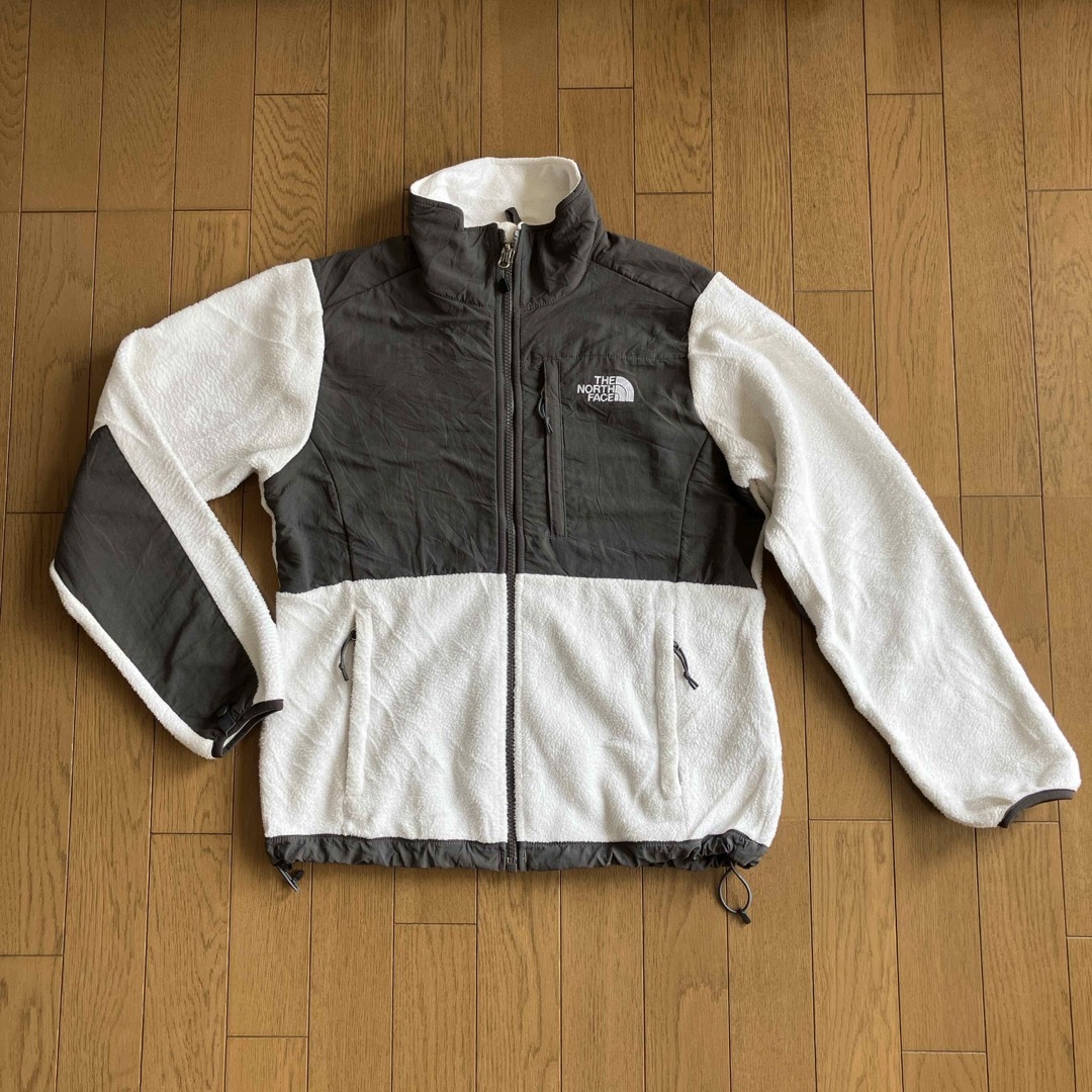 THE NORTH FACE(ザノースフェイス)のThe North Face フリース　キナリジャケットWhite × grey レディースのジャケット/アウター(その他)の商品写真