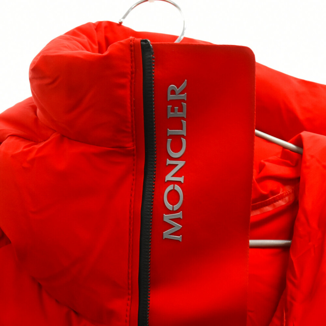 MONCLER(モンクレール)のMONCLER モンクレール 18AW LAGORAI SHORT DOWN JACKET ラゴライ ショートダウンジャケット レッド D20974191735 5399D メンズのジャケット/アウター(ダウンジャケット)の商品写真