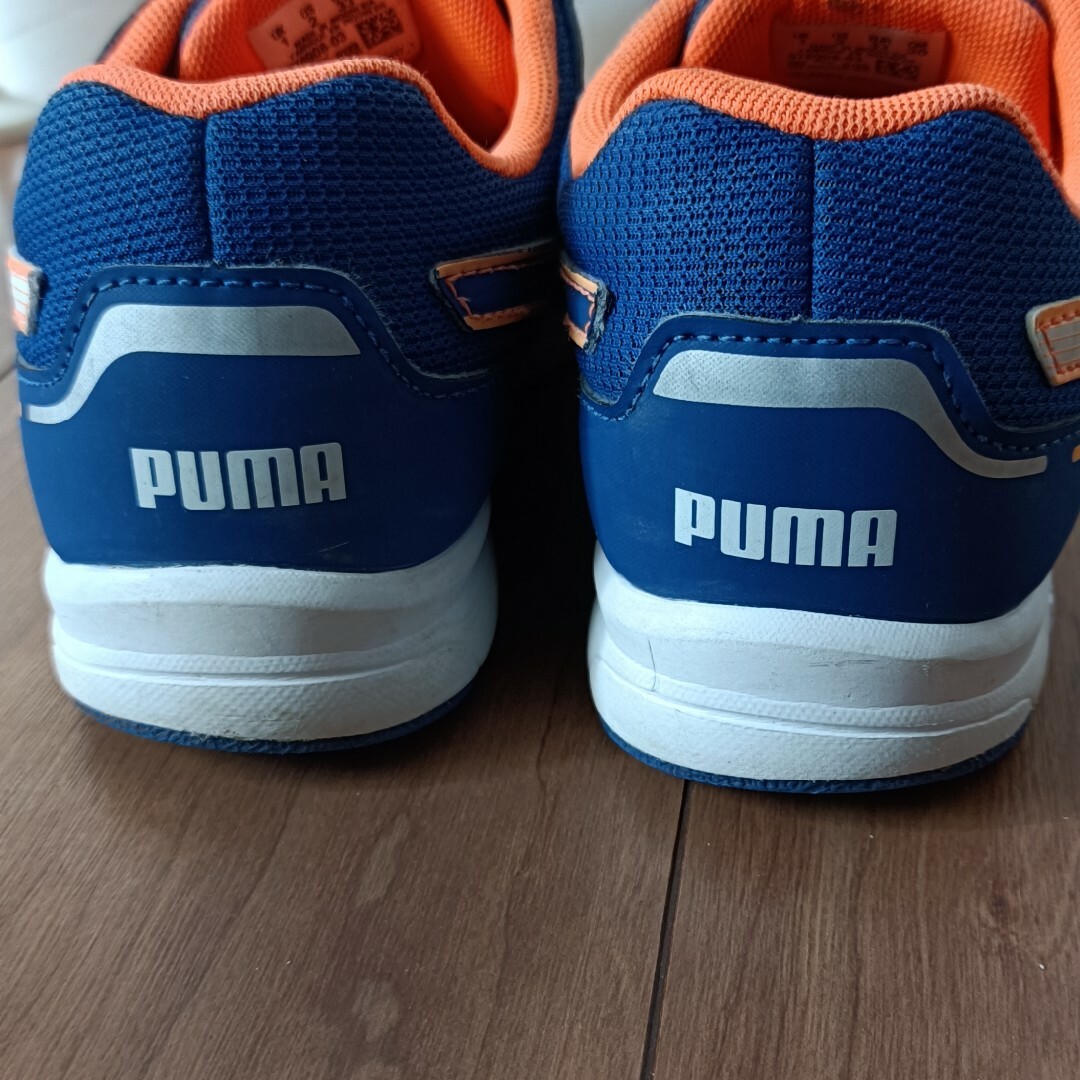 PUMA(プーマ)のスニーカー20cm キッズ/ベビー/マタニティのキッズ靴/シューズ(15cm~)(スニーカー)の商品写真