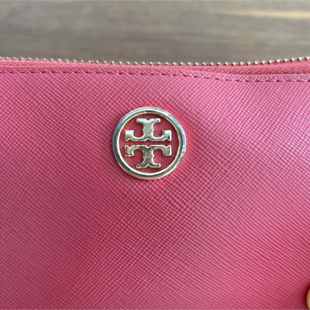 Tory Burch(トリーバーチ)のトリーバーチ 長財布 レッド ピンク 花柄 レディースのファッション小物(財布)の商品写真