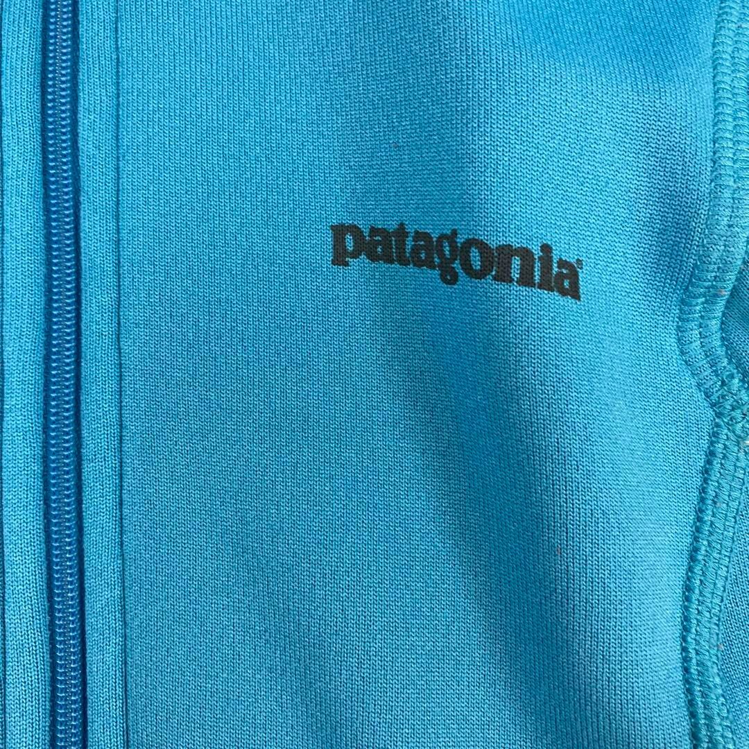 patagonia(パタゴニア)のpatagonia パタゴニア ストレッチ　フリース　ハーフジップ　ブルー　古着 レディースのトップス(カットソー(長袖/七分))の商品写真