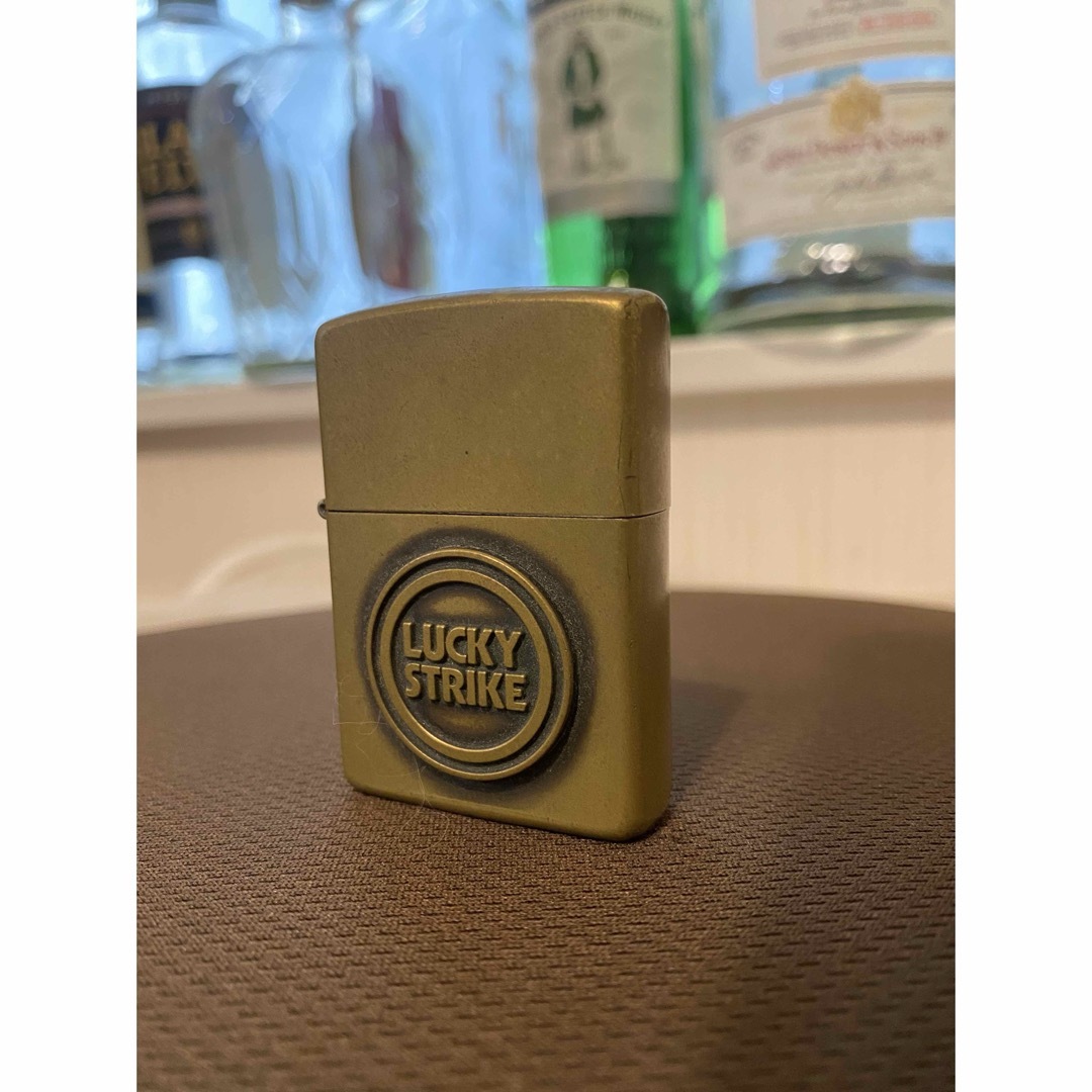 ZIPPO(ジッポー)のZippo LUCKY STRIKE ラッキーストライク メンズのファッション小物(タバコグッズ)の商品写真