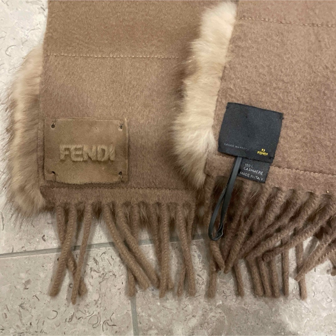 FENDI(フェンディ)のFENDI レディースのファッション小物(マフラー/ショール)の商品写真