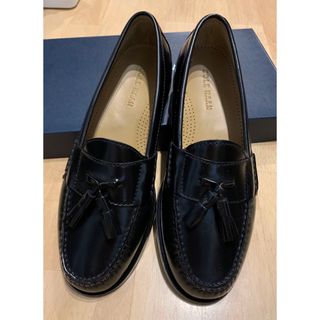 コールハーン(Cole Haan)のCOLE HAAN / コールハーン / ピンチタッセルローファー / 黒(その他)