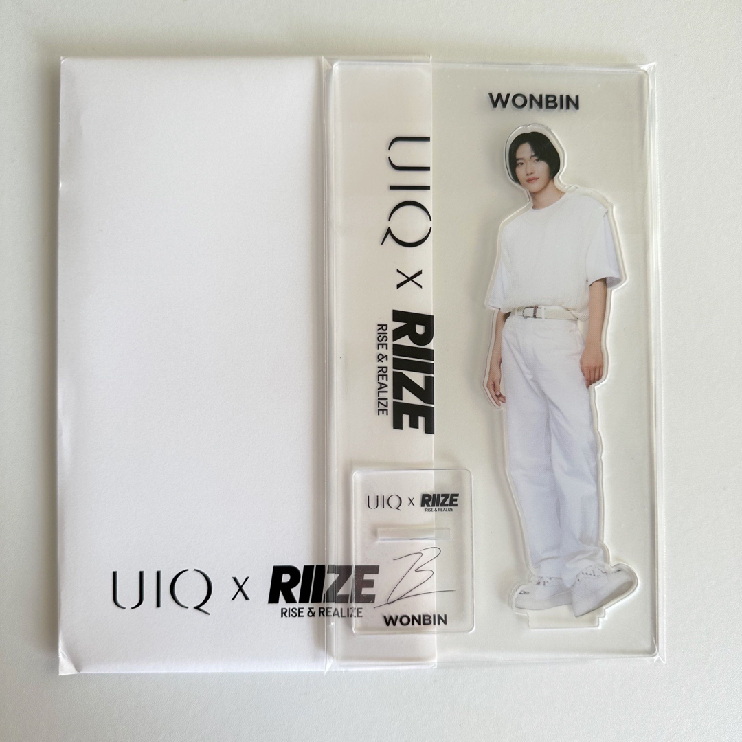 RIIZE ウォンビン UIQ アグスタ エンタメ/ホビーのCD(K-POP/アジア)の商品写真