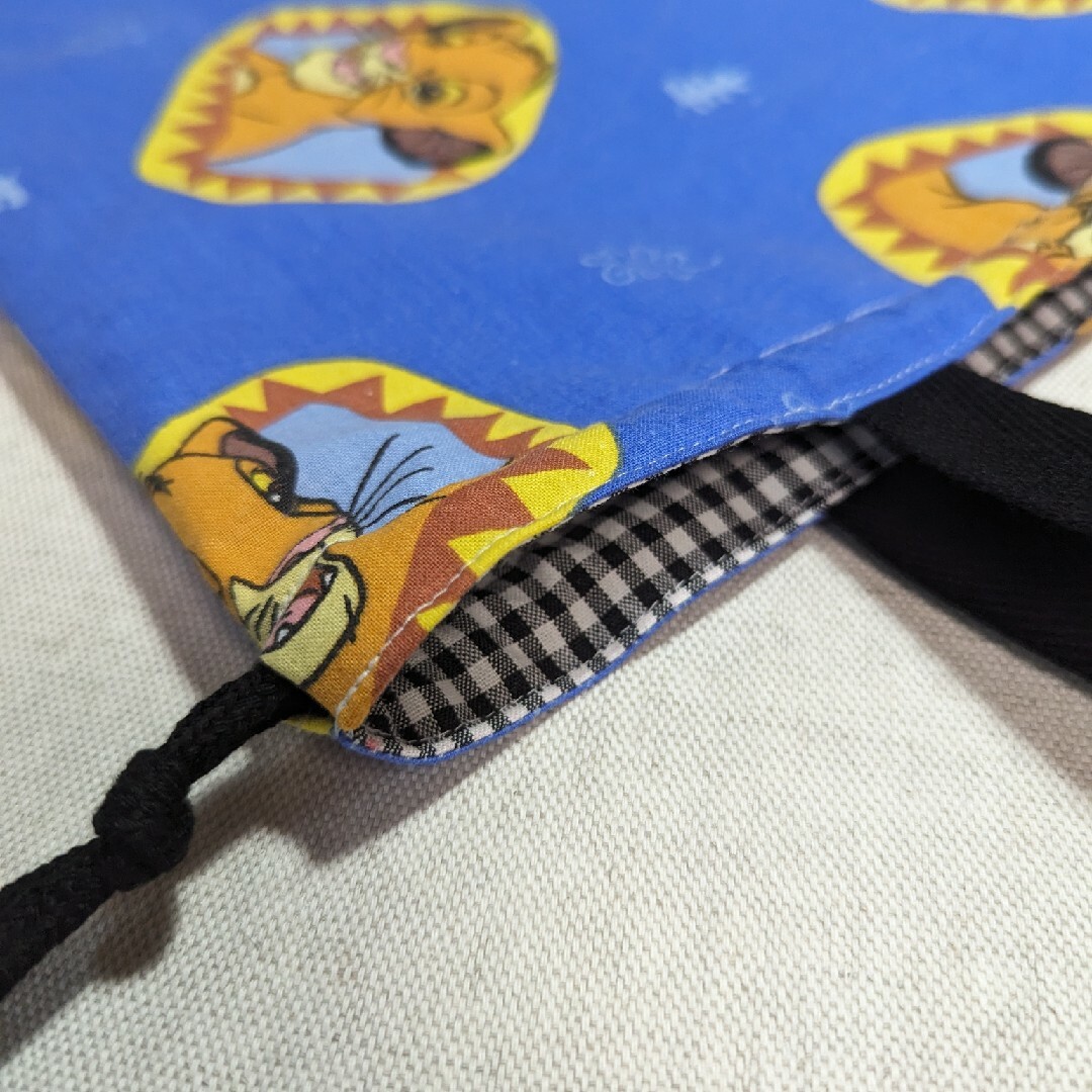 ライオンキング 体操着袋 ハンドメイド ハンドメイドのキッズ/ベビー(外出用品)の商品写真