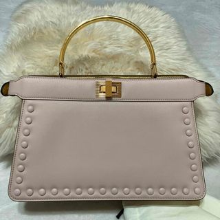 ムートン希少 FENDI ナノピーカブー ムートン ショルダー ストラップ ミニ バッグ