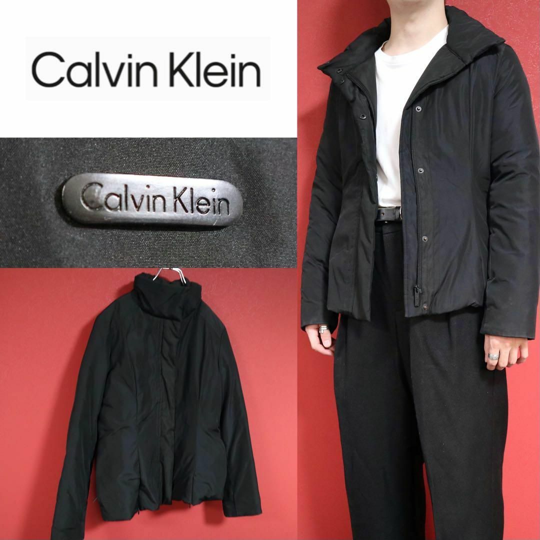 Calvin Klein(カルバンクライン)の【モード】Calvin Klein 裏地キルティング プレートロゴ ダウンJKT レディースのジャケット/アウター(ダウンジャケット)の商品写真