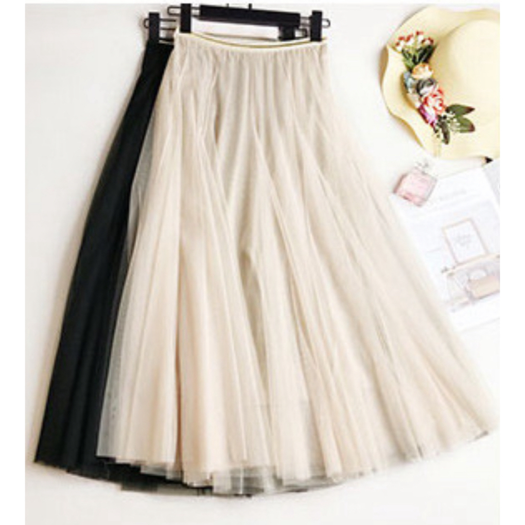 チュールロングスカート　ベージュホワイト レディースのスカート(ロングスカート)の商品写真