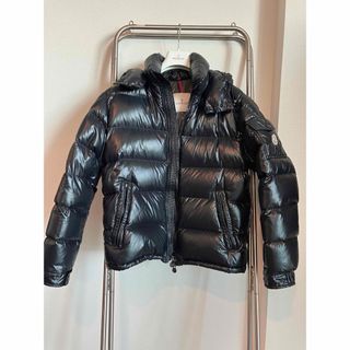 MONCLER - 希少サイズ4 極美品 モンクレール モンジュネーブル 黒 DIST MONCLER - 希少サイズ4 極美品 モンクレール モンジュネーブル 黒 DIST