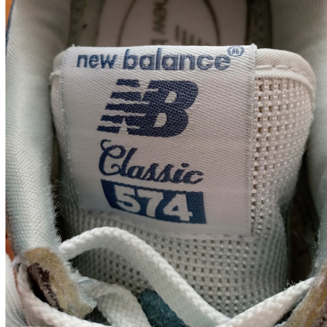 574（New Balance）(ゴーナナヨン)のnew balance  classic 574 ニューバランス　スニーカー レディースの靴/シューズ(スニーカー)の商品写真