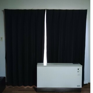 ニトリ(ニトリ)のカーテン　200×100　ニトリ　ノーブル3　ブラック(カーテン)