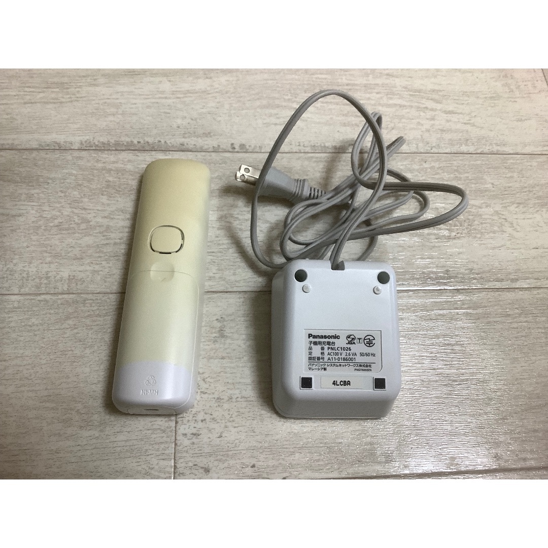 パナソニック 増設子KX-FKD503-W スマホ/家電/カメラの生活家電(その他)の商品写真