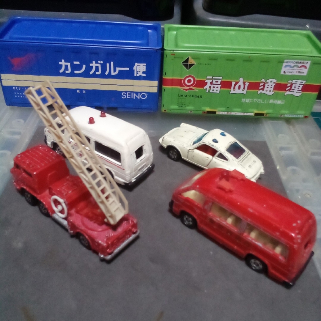 TOMMY(トミー)の日本製トミカ  　緊急車両 エンタメ/ホビーのおもちゃ/ぬいぐるみ(ミニカー)の商品写真