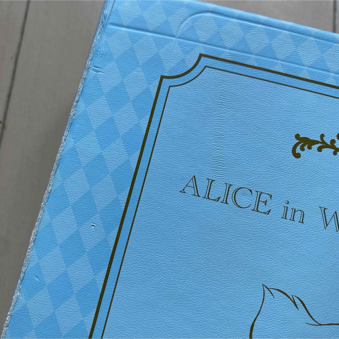 Disney(ディズニー)のディズニー Disney ALICE アリス 時計 本 ブック 型 置時計  インテリア/住まい/日用品のインテリア小物(置時計)の商品写真