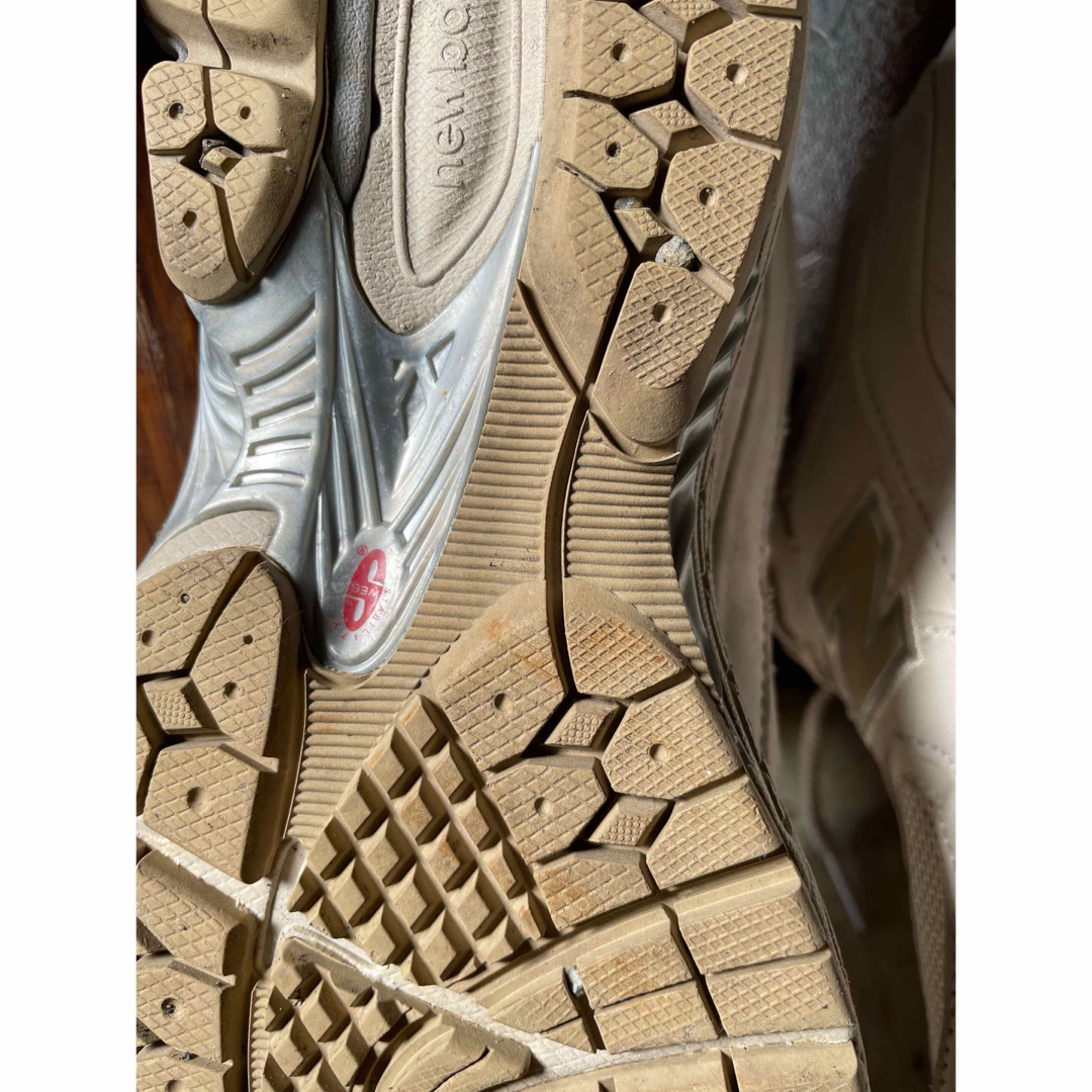 ニューバランス　2002R ベージュ　26.0 メンズの靴/シューズ(スニーカー)の商品写真
