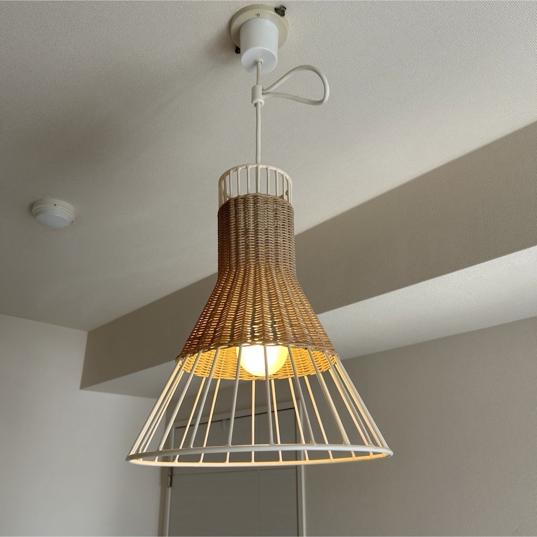 IDEE(イデー)の【IDEE】LILIUM LAMP インテリア/住まい/日用品のライト/照明/LED(天井照明)の商品写真