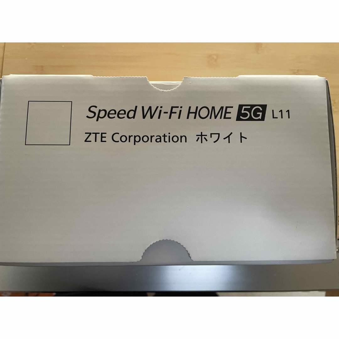 極美品  Speed Wi-Fi HOME 5G L11 スマホ/家電/カメラのPC/タブレット(PC周辺機器)の商品写真