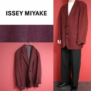 イッセイミヤケ（レッド/赤色系）の通販 200点以上 | ISSEY MIYAKEを