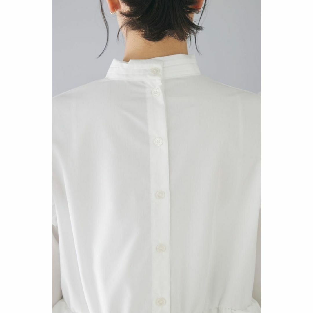 ペプラムフリルブラウス  ホワイト 白 レディースのトップス(シャツ/ブラウス(長袖/七分))の商品写真