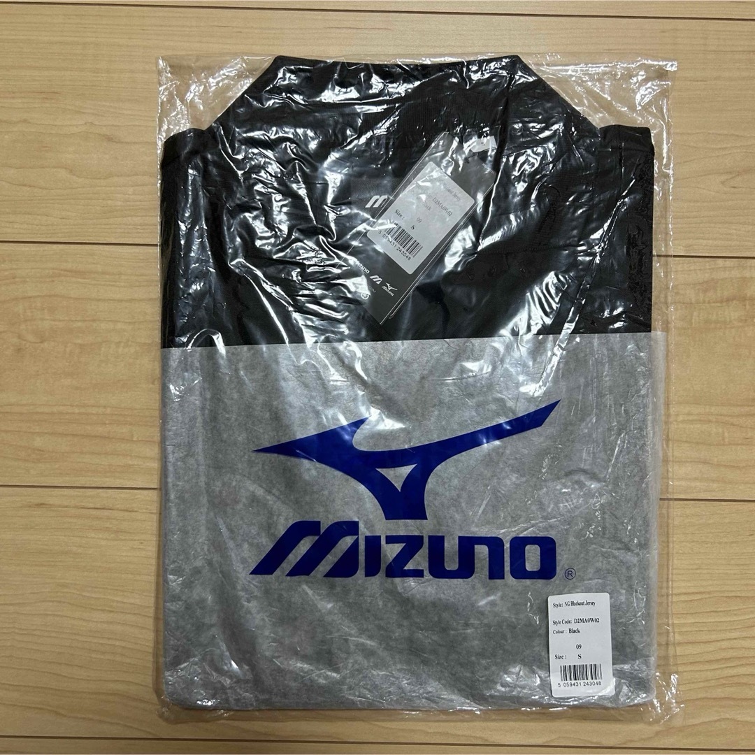 MIZUNO(ミズノ)の正規品新品☆名古屋グランパスエイト1993復刻ユニフォームSサイズBLACK黒 スポーツ/アウトドアのサッカー/フットサル(ウェア)の商品写真