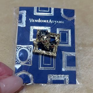 ヴァンドームアオヤマ(Vendome Aoyama)のヴァンドーム青山　くまのバッチ(バッジ/ピンバッジ)